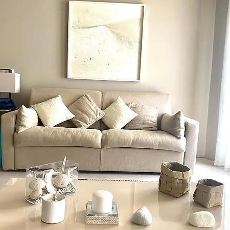 شقة Chantal Deluxe *